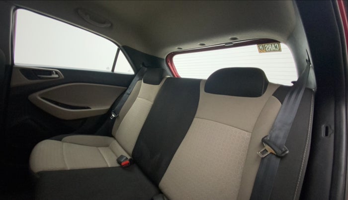 2015 Hyundai Elite i20 SPORTZ 1.2, Petrol, Manual, 72,647 km, Right Side Rear Door Cabin