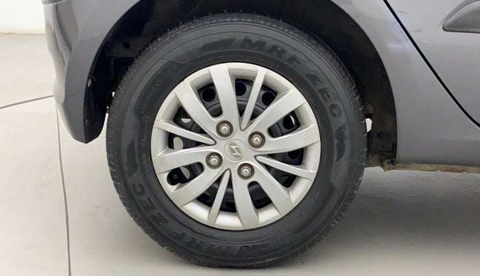 2013 Hyundai i10 MAGNA 1.2, Petrol, Manual, 49,227 km, Right Rear Wheel