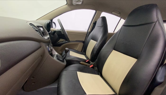 2013 Hyundai i10 MAGNA 1.2, Petrol, Manual, 49,227 km, Right Side Front Door Cabin