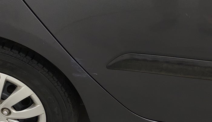 2013 Hyundai i10 MAGNA 1.2, Petrol, Manual, 49,227 km, Right running board - Paint has minor damage