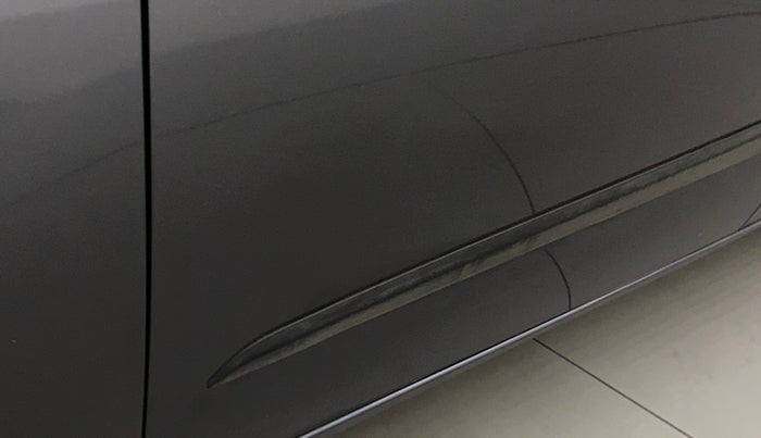 2013 Hyundai i10 MAGNA 1.2, Petrol, Manual, 49,227 km, Front passenger door - Minor scratches