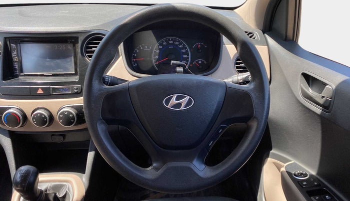 2014 Hyundai Grand i10 MAGNA 1.1 CRDI, Diesel, Manual, 54,106 km, Steering Wheel Close Up