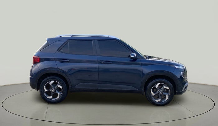 2019 Hyundai VENUE SX 1.4 CRDI, Diesel, Manual, 58,500 km, Right Side View
