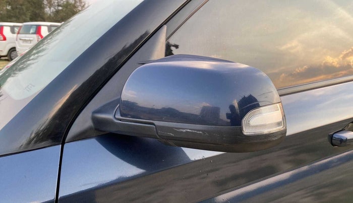 2019 Hyundai VENUE SX 1.4 CRDI, Diesel, Manual, 58,500 km, Left rear-view mirror - Cover has minor damage