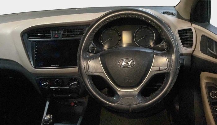 2017 Hyundai Elite i20 MAGNA EXECUTIVE 1.2, Petrol, Manual, 58,390 km, Steering Wheel Close Up