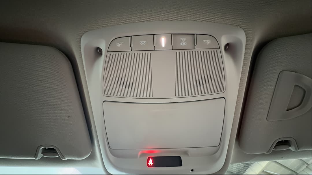 2023 Renault Koleos Zen (4x2), Automatic, 64749 km, On-Roof Controls/Sunglass holder