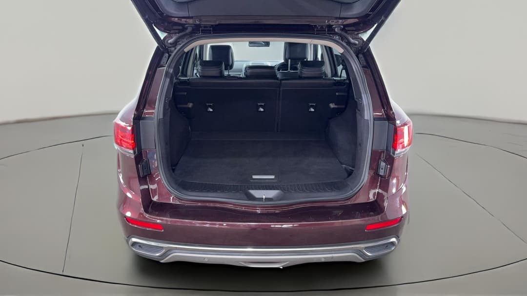 2023 Renault Koleos Zen (4x2), Automatic, 64749 km, Boot Inside View