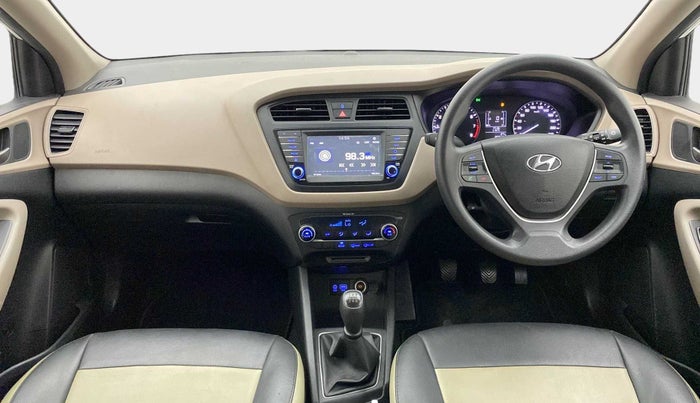 2017 Hyundai Elite i20 ASTA 1.2, Petrol, Manual, 25,975 km, Dashboard
