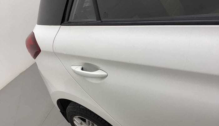 2017 Hyundai Elite i20 ASTA 1.2, Petrol, Manual, 25,975 km, Rear left door - Minor scratches
