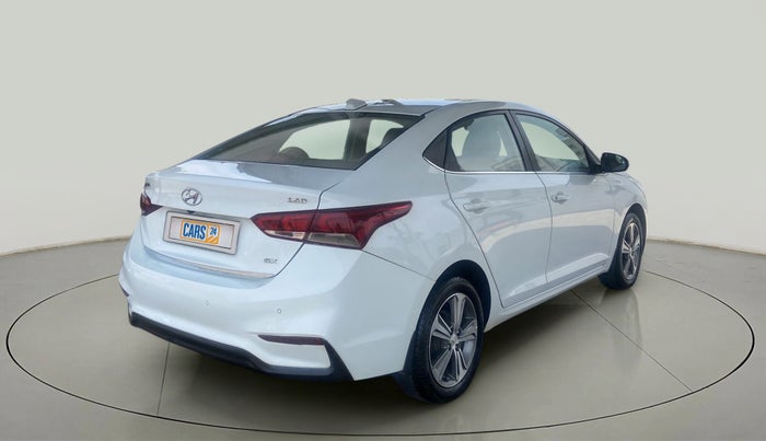 2018 Hyundai Verna 1.6 CRDI SX + AT, Diesel, Automatic, 79,797 km, Right Back Diagonal