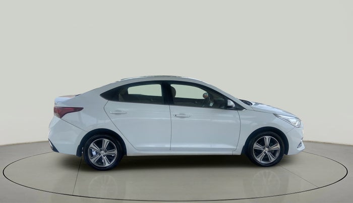 2018 Hyundai Verna 1.6 CRDI SX + AT, Diesel, Automatic, 79,797 km, Right Side View