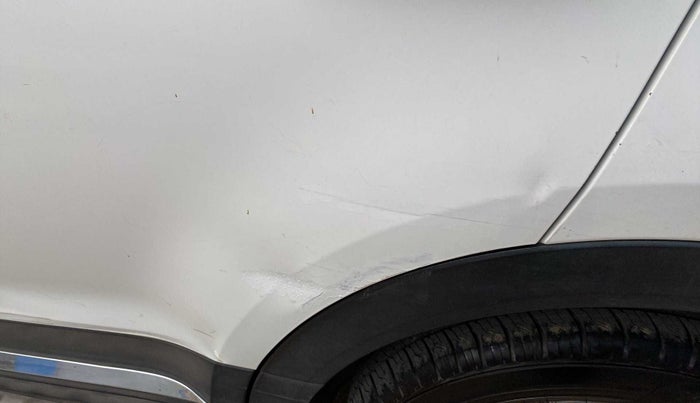 2015 Hyundai Creta SX PLUS AT 1.6 DIESEL, Diesel, Automatic, 84,351 km, Rear left door - Minor scratches