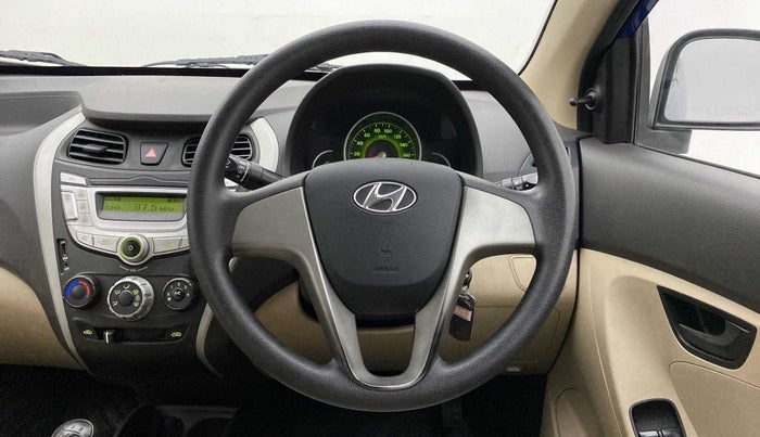 2017 Hyundai Eon MAGNA + AIRBAG, Petrol, Manual, 50,650 km, Steering Wheel Close Up