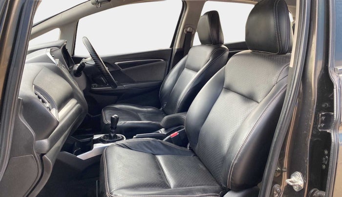 2017 Honda WR-V 1.5L I-DTEC VX MT, Diesel, Manual, 57,245 km, Right Side Front Door Cabin