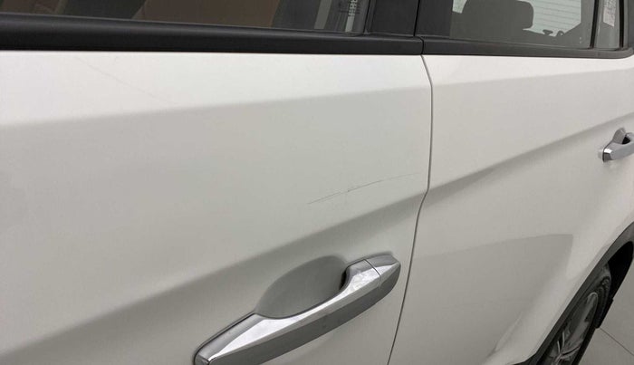 2017 Hyundai Creta SX PLUS 1.6 PETROL, Petrol, Manual, 44,738 km, Front passenger door - Slightly dented