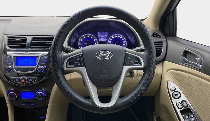 2012 Hyundai Verna FLUIDIC 1.6 VTVT SX, Petrol, Manual, 68,459 km, Steering Wheel Close Up