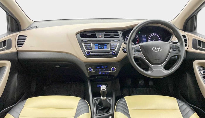 2017 Hyundai Elite i20 ASTA 1.2, Petrol, Manual, 27,073 km, Dashboard