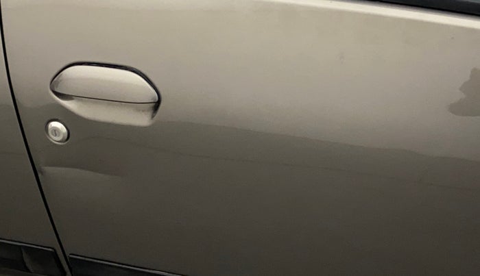 2018 Datsun Redi Go T (O), Petrol, Manual, 40,375 km, Driver-side door - Slightly dented