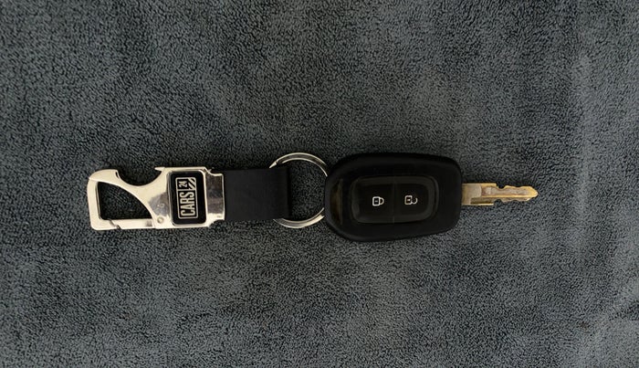 2018 Datsun Redi Go T (O), Petrol, Manual, 40,375 km, Key Close Up