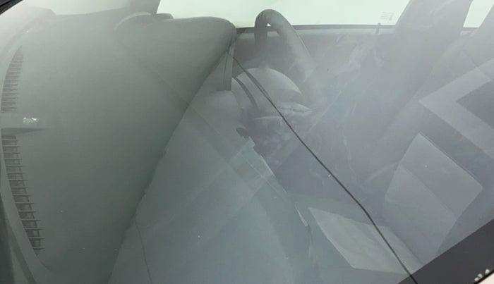 2018 Datsun Redi Go T (O), Petrol, Manual, 40,375 km, Front windshield - Minor spot on windshield