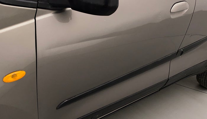 2018 Datsun Redi Go T (O), Petrol, Manual, 40,375 km, Front passenger door - Slightly dented