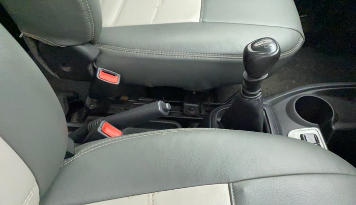 2018 Datsun Redi Go T (O), Petrol, Manual, 40,375 km, Gear Lever