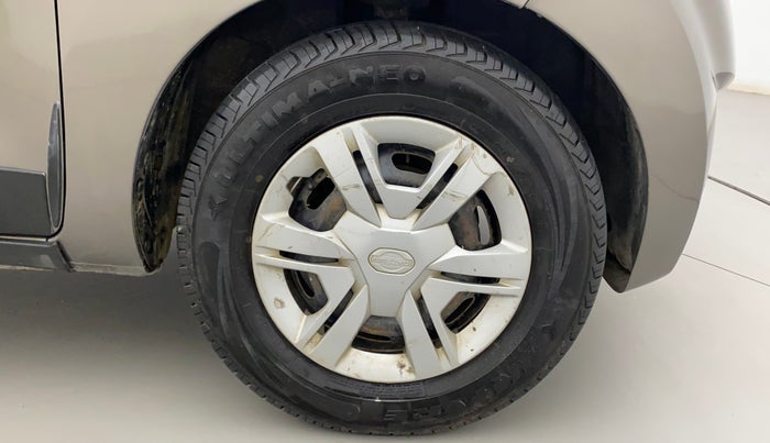 2018 Datsun Redi Go T (O), Petrol, Manual, 40,375 km, Right Front Wheel