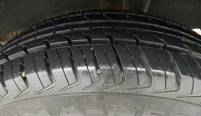 2018 Datsun Redi Go T (O), Petrol, Manual, 40,375 km, Left Rear Tyre Tread