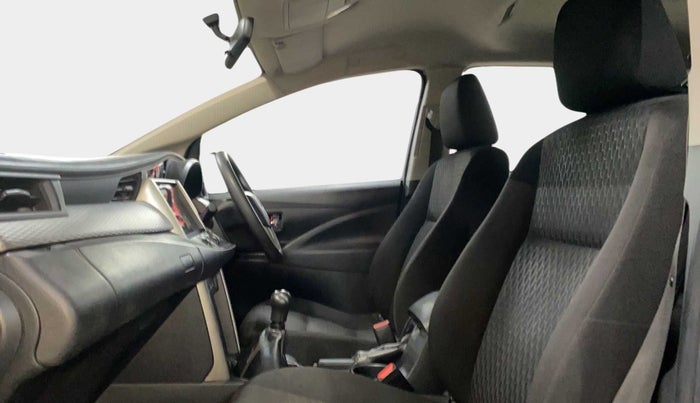 2016 Toyota Innova Crysta 2.4 GX 8 STR, Diesel, Manual, 49,106 km, Right Side Front Door Cabin