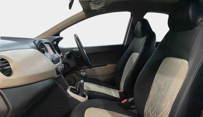 2017 Hyundai Grand i10 SPORTZ (O) 1.2 KAPPA VTVT, Petrol, Manual, 41,156 km, Right Side Front Door Cabin
