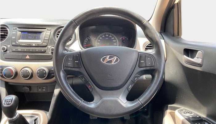 2015 Hyundai Grand i10 ASTA (O) 1.2 KAPPA VTVT, Petrol, Manual, 67,557 km, Steering Wheel Close Up