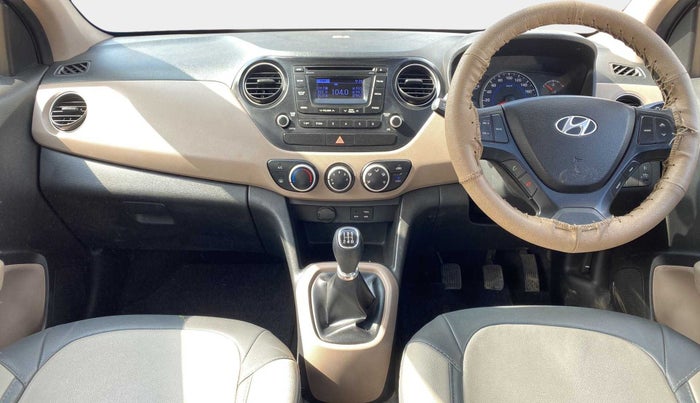 2015 Hyundai Grand i10 SPORTZ 1.2 KAPPA VTVT, Petrol, Manual, 43,753 km, Dashboard