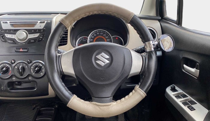 2015 Maruti Wagon R 1.0 VXI, Petrol, Manual, 44,181 km, Steering Wheel Close Up