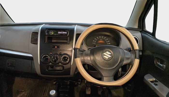 2010 Maruti Wagon R 1.0 LXI, Petrol, Manual, 68,719 km, Steering Wheel Close Up