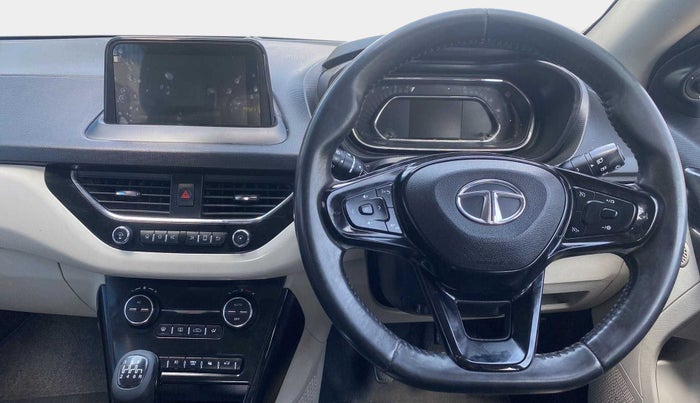 2020 Tata NEXON XZ PLUS (O) DIESEL DUAL TONE, Diesel, Manual, 68,623 km, Steering Wheel Close Up