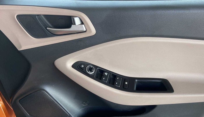 2019 Hyundai Elite i20 SPORTZ PLUS 1.2, Petrol, Manual, 46,611 km, Driver Side Door Panels Control