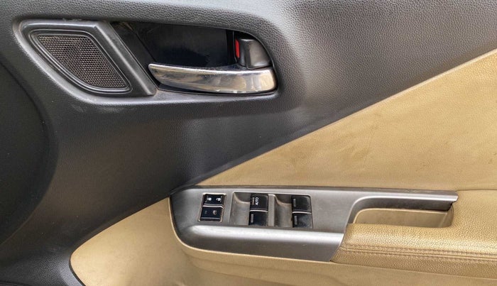 2016 Honda City 1.5L I-VTEC VX, Petrol, Manual, 58,442 km, Driver Side Door Panels Control