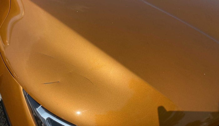 2020 Renault TRIBER RXZ AMT, Petrol, Automatic, 37,860 km, Bonnet (hood) - Minor scratches