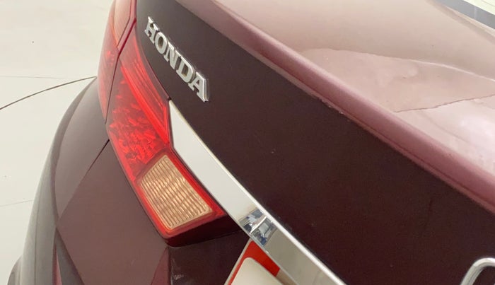 2014 Honda City 1.5L I-VTEC V MT, Petrol, Manual, 52,671 km, Dicky (Boot door) - Minor scratches