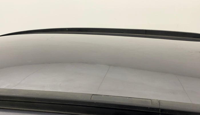 2018 Hyundai Grand i10 SPORTZ AT 1.2 KAPPA VTVT, Petrol, Automatic, 40,889 km, Roof - Slightly dented