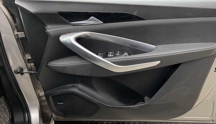 2019 MG HECTOR SHARP 1.5 DCT PETROL, Petrol, Automatic, 37,268 km, Driver Side Door Panels Control