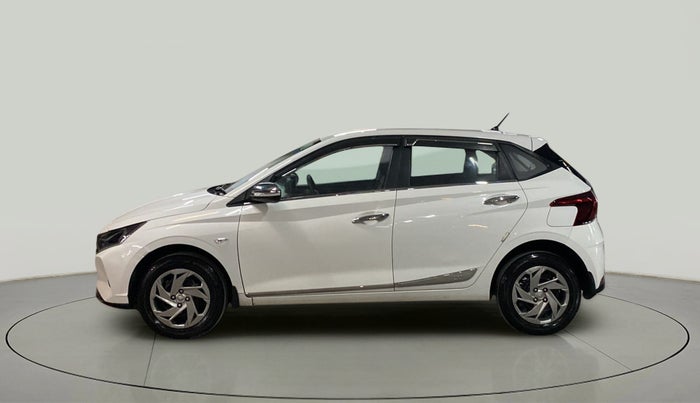 2021 Hyundai NEW I20 MAGNA 1.2 MT, Petrol, Manual, 47,835 km, Left Side