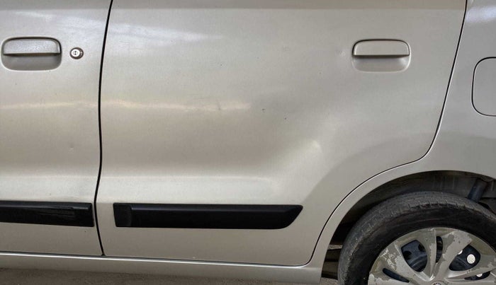 2016 Maruti Wagon R 1.0 VXI, Petrol, Manual, 74,617 km, Rear left door - Slightly dented