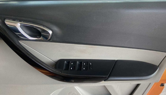 2016 Tata Tiago XZ PETROL, Petrol, Manual, 75,656 km, Driver Side Door Panels Control