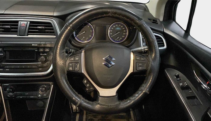 2019 Maruti S Cross DELTA 1.3, Diesel, Manual, 66,325 km, Steering Wheel Close Up