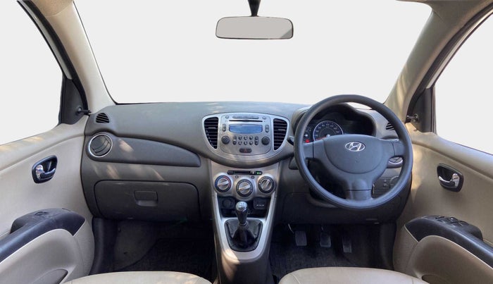 2015 Hyundai i10 SPORTZ 1.1, Petrol, Manual, 40,419 km, Dashboard