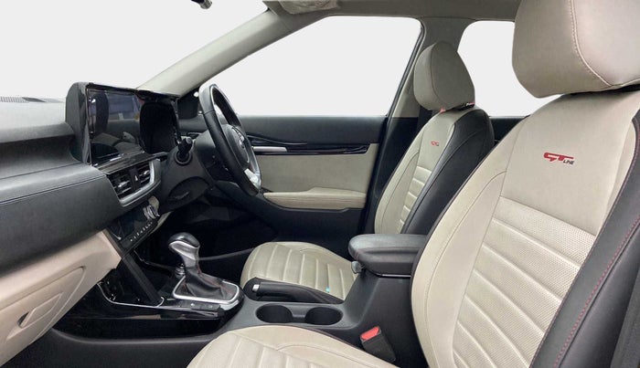 2019 KIA SELTOS GTX PLUS AT 1.5 DIESEL, Diesel, Automatic, 44,689 km, Right Side Front Door Cabin