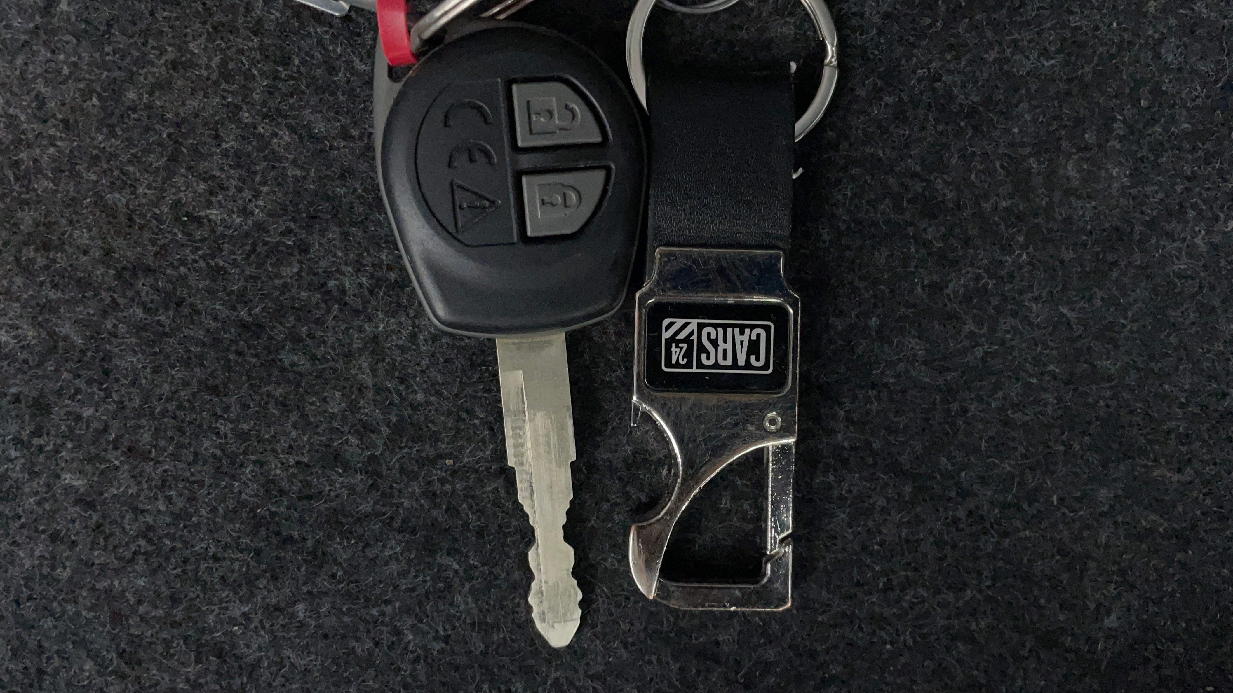 Suzuki Jimny-Key Close-up
