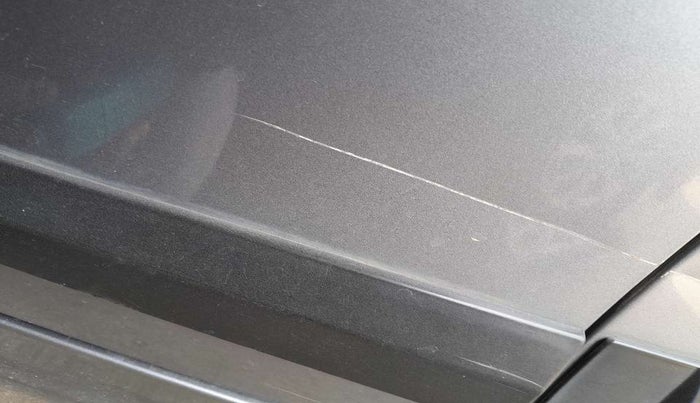2019 Tata Tiago XZ PLUS PETROL, Petrol, Manual, 39,581 km, Front passenger door - Minor scratches