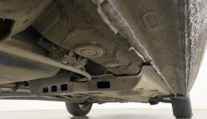 2016 Volkswagen Ameo HIGHLINE 1.2, Petrol, Manual, 16,906 km, Right Side Underbody